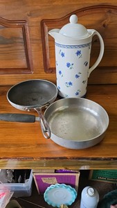 2 8 Fry Pans, Wear-Ever and Northcrest Gourmet, and a Coffee Carafe.