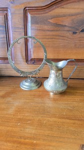 Brass Picture Holder and Brass Cream MATCHING