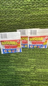 1984 Baseball Buttons Top Stars- 3 Buttons per pack