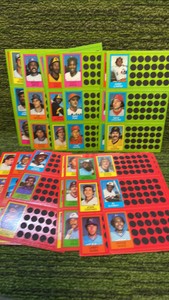 1981 Topps Baseball Scratch Off card Lot, 19 cards in Total