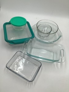 6 glass containers