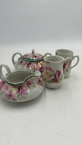 Porcelain Tea Set