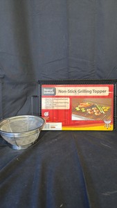 Grilling toppers and Colander