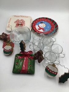 Christmas dishes and decorations