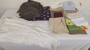 Vintage Pillowcases, Sheets, and Table Cloths