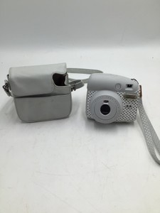 Instax camera