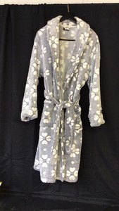 Kate Spade Bathrobe