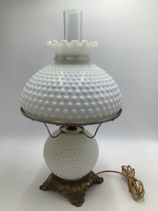 Vintage Hobnail Milk glass Hurrican Lamp