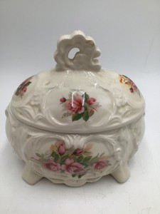 Vintage covered trinketjewelery box