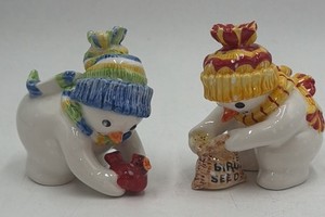 Fitz and Floyd Snowmen salt and pepper shackers