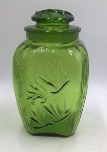 Vintage Green Depression Glass Canister Jar Etched Floral Design with Lid
