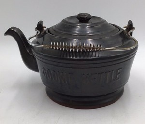 Vintage Black Cast Iron Look Cookie Kettle Teapot Cookie Jar with Wire Bail Handle Made in Japan