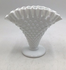 Vintage Fenton White Milk Glass Hobnail Ruffled Fan Vase Cone Shape