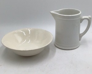 Vintage Homer Laughlin White Creamware Bowl and Pitcher Set Scalloped Rim