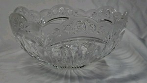 Vintage Crystal Glass Bowl  Scalloped Rim with Rose & Floral Etching