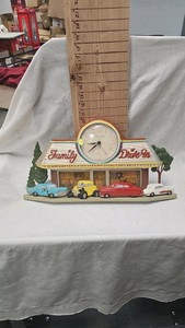 Coca Cola Family Diner Vintage Clock