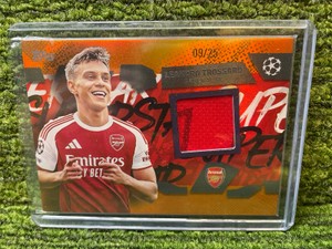 202526 Topps Superstar Relic card from UEFA Club Competitions Player Worn LEANDRO TROSSARD Arsenal FC Orange25 Insert