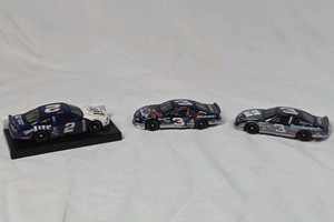 Assorted Dale Earnhardt Sr. and Rusty Wallace Diecast Cars  Miller Lite and Goodwrench Replicas
