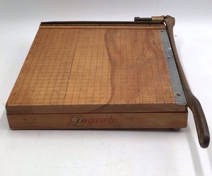 Vintage Ingento No. 4 Paper Cutter  Board Trimmer  Wooden Base with Instructions