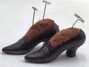 Vintage Victorian Ladys Shoe Pincushions