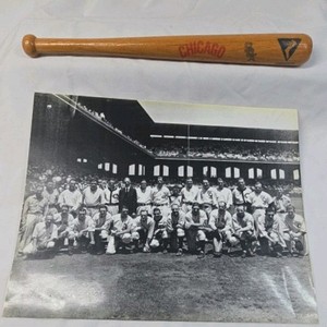 Cooperstown Collection Chicago White Sox Mini Bat and Sox Photo