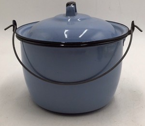 Vintage Blue Enamel Bucket Pot with Lid  Graniteware Camp Cooker