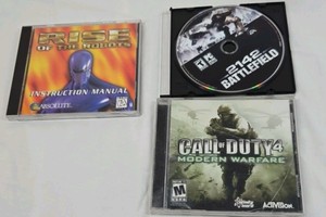Vintage PC Game Jewel Cases  Rise of the Robots, Battlefield 2142, Call of Duty 4 Modern Warfare