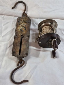 Vintage Bronson New Deal No. 800 Fishing Reel  With Hanging Scale
