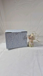 2007 Precious Moments Ornament  Angel with Dove