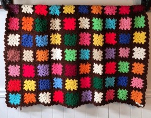 Vintage Crocheted Granny Square Afghan  Multicolor Flower Centers