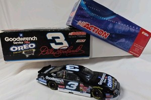 2001 Dale Earnhardt #3 Oreo Action Racing Monte Carlo Diecast  Original Box