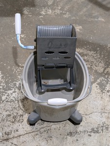 Quicky Rolling Mop Bucket & Wringer Combo - Commercial Style, Clean Condition