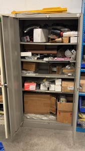 TENNSCO 2-door metal storage cabinet