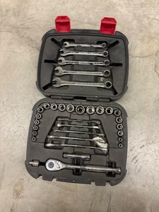 Husky Socket set