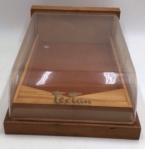 TexTan Leather Goods Display Case