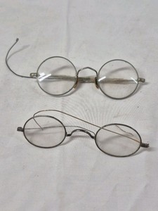 Vintage Round Wire Rim Eyeglasses
