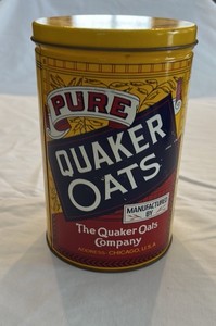 Vintage Quaker Oats Pure Oats Tin
