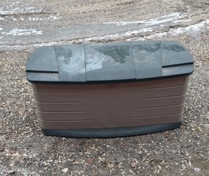 Vintage Rubbermaid Deck Box