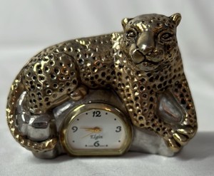 Elgin Leopard Figural Desk Clock
