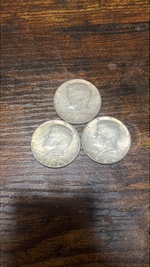 lot of 3 90% silver 1964 Kennedy halfs