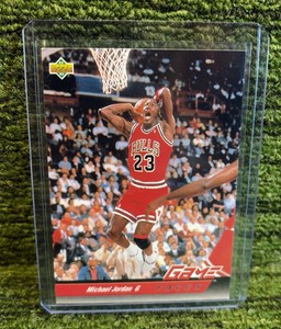 Upper Deck 1992-93 Michael Jordan Game Faces Chicago Bulls #488 Basketball Card