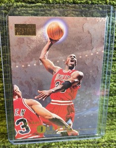 1996-97 SkyBox Premium Michael Jordan #16 Chicago Bulls