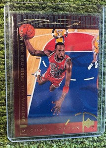 1994 Upper Deck Basketball Heroes Michael Jordan #40 Three-Time MVP Chicago Bull