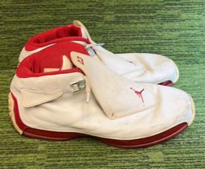 Air Jordan 18 OG White Varsity Red Sneakers Used  Size 13 - Fair Condition