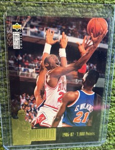 1995 Upper Deck The Jordan Collection - #JC2 Michael Jordan 3000 POINTS BULLS