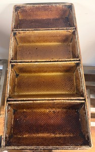 bread pan  4 slot