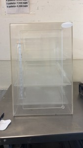 3-tier countertop display case
