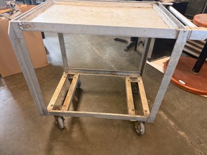 Rolling cart