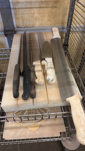 knives and knife block