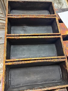 four slot bread pans